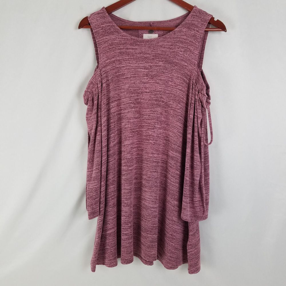 Cupio Shirt Womens Medium Red Top Long Sleeve Cold‎ Shoulder Round Neck Blouse